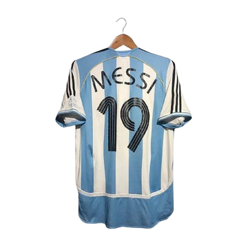 ARGENTINA 2006 HOME - RETRO FOOTBALL SHIRT - MESSI 19